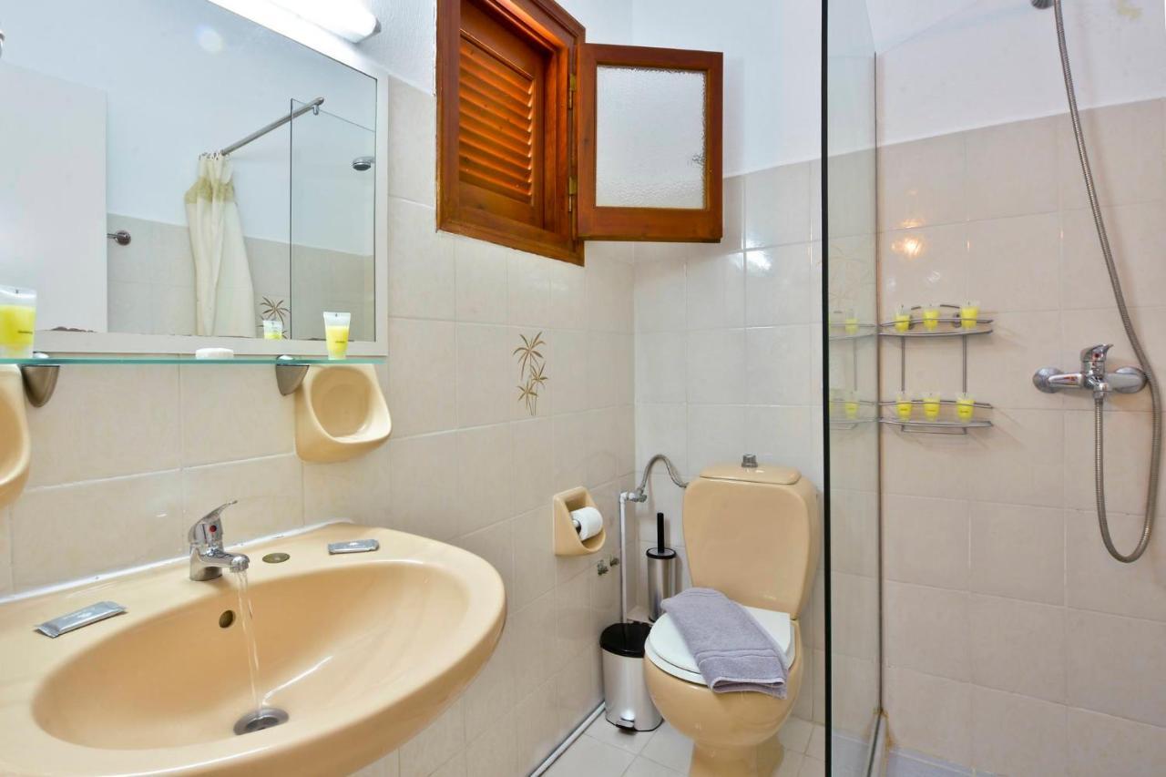 Kalliopi Apartments Róda Kültér fotó